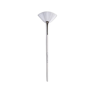 CARELIKA Fan Mask Brush. white